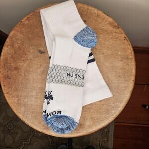 New! Bombas Compressions Socks, White, Sz L
